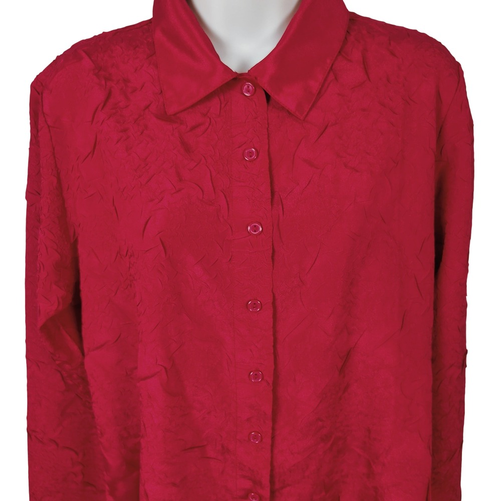 Chicos Womens SZ 1 Red Textured Crinkle Button Down Shirt Long Sleeve Blouse